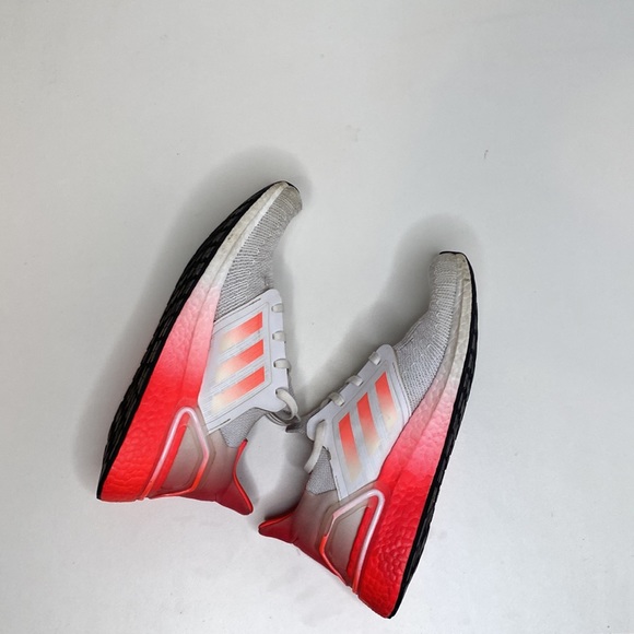 Adidas ultra boost runners - Picture 5 of 9